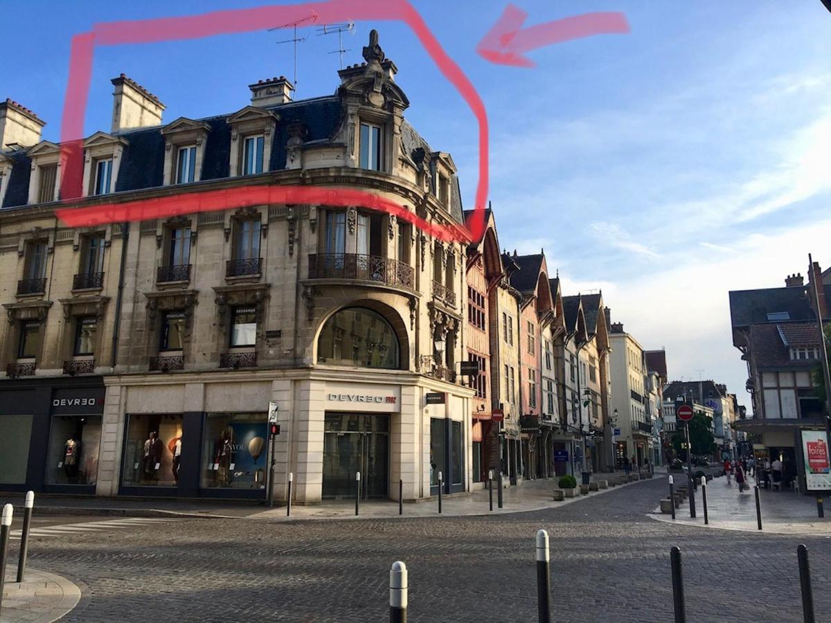 Ferienwohnung Le Millesime 2 : Hyper Centre Troyes Exterior foto